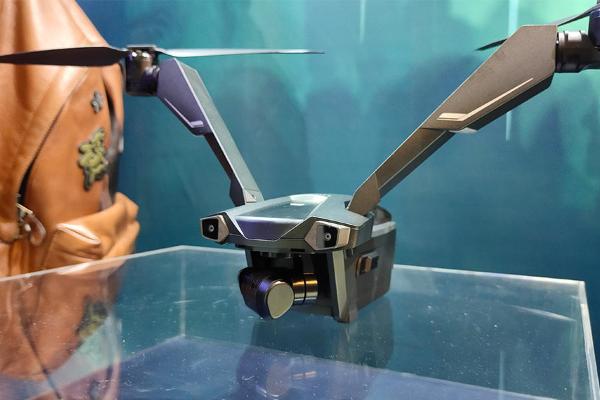 评价零零后长大了_评价现在的零零后_评价零零后的网络用语