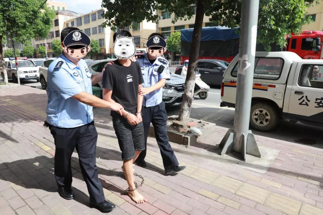 警察抓小偷游戏_小偷抓警察游戏怎么玩_小偷抓警察游戏怎么画