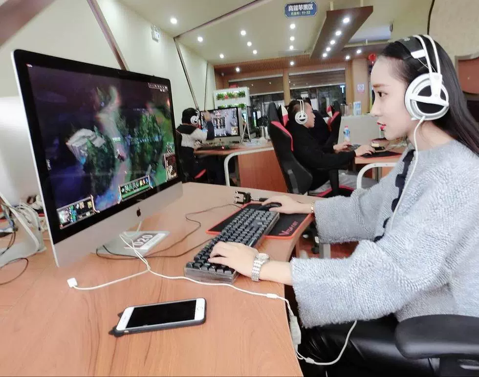 手机游戏直播教程视频_怎样在手机游戏中直播游戏_手机直播手机游戏