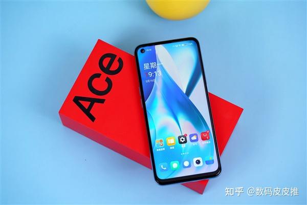 便宜手机好游戏用什么手柄_哪些超便宜的游戏手机好用_便宜的手机游戏