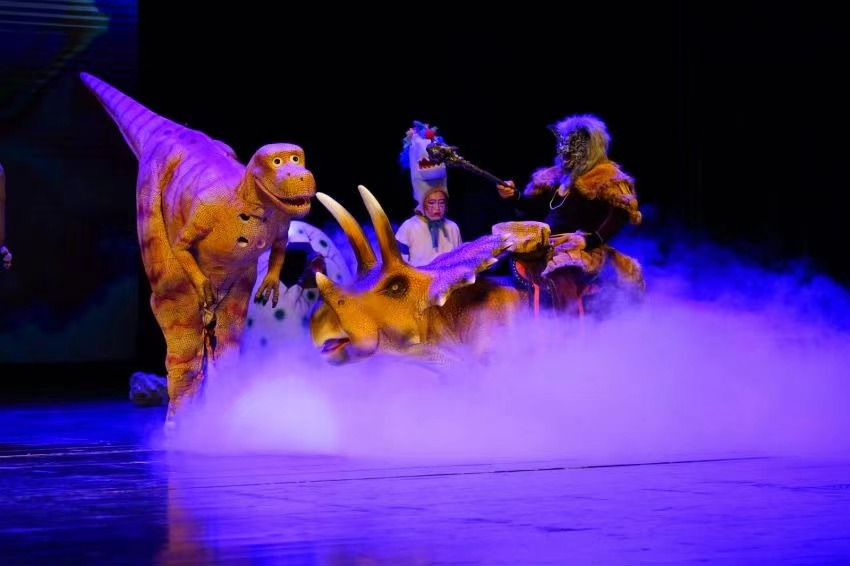 开心麻花成员_想吃麻花现给你拧开心麻花_开心麻花手机游戏