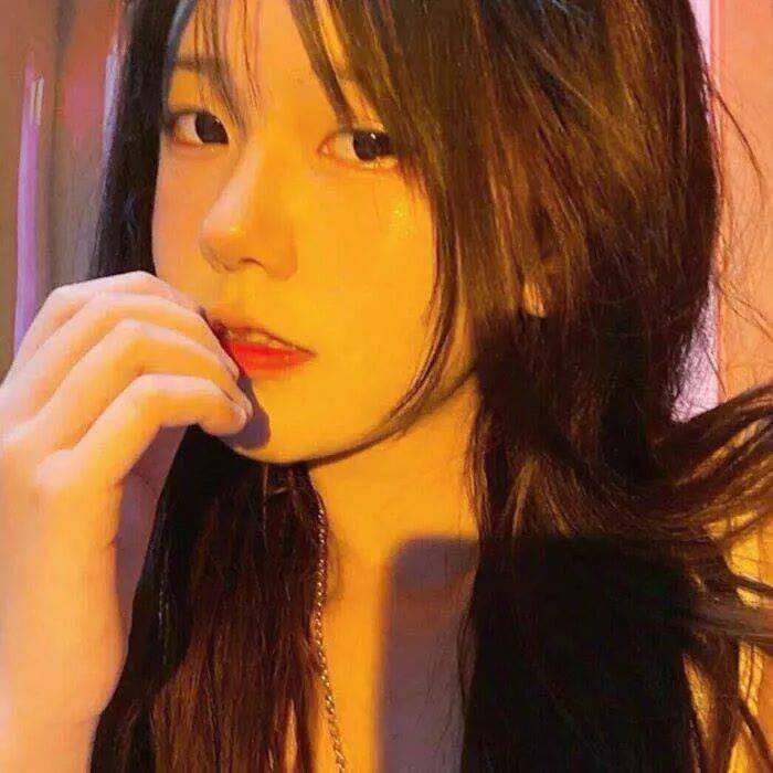 qq美女头像_头像美女气质高贵背影_头像美女墙纸手机