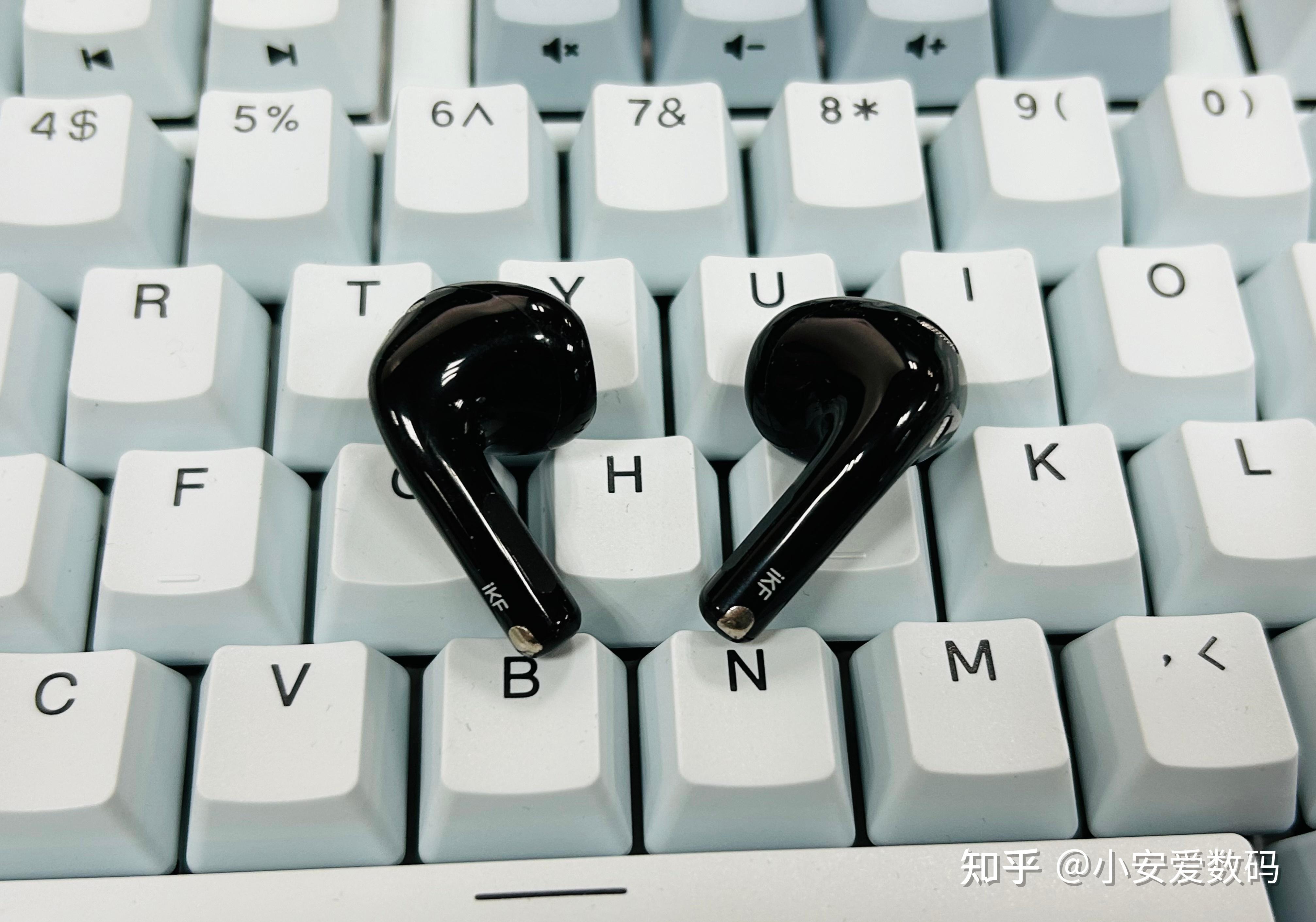 蓝牙耳机怎么换耳塞_airpodspro耳塞怎么换_苹果耳机怎么换耳塞