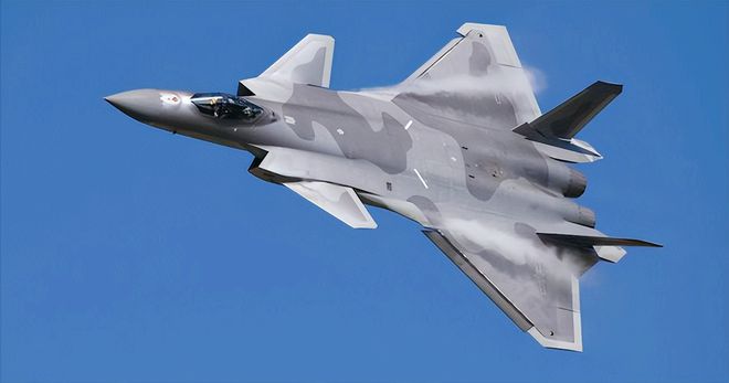 飞行国产手机游戏大全_国产飞行手机游戏_飞行游戏手机