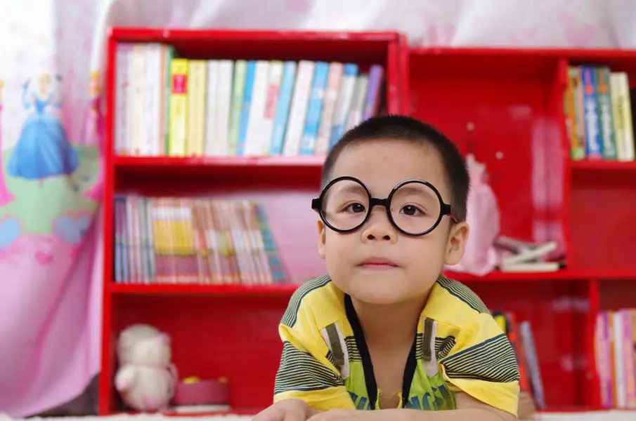 孩子玩游戏手机电脑发热_游戏发烧手机_发热玩电脑手机游戏孩子能玩吗